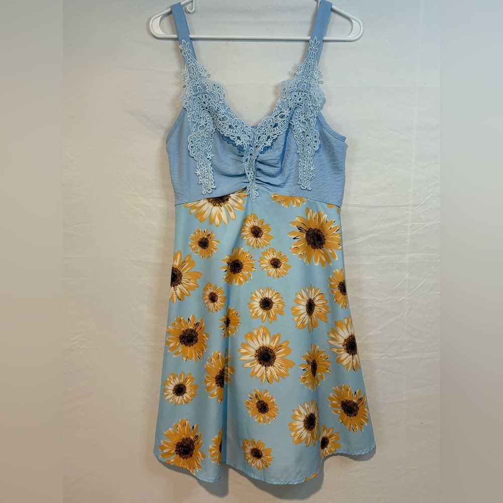NWOT DRESSFO Women’s Sunflower Sundress Size 6